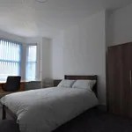 Rent 5 bedroom house in Plymouth