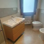 Rent 5 bedroom apartment of 180 m² in Padova