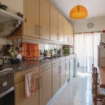 Rent 3 bedroom apartment in Lisbon