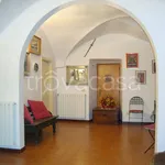 Rent 4 bedroom apartment of 93 m² in Noli