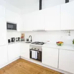 Rent 3 bedroom apartment of 90 m² in lisbon