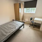 Rent 5 bedroom house in Sheffield