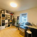 Appartement de 85 m² avec 2 chambre(s) en location à Léglise