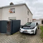 Maison de 400 m² avec 3 chambre(s) en location à ZAVENTEM