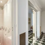 Appartement de 861 m² avec 1 chambre(s) en location à Paris