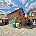 Rent 5 bedroom flat in East Of England