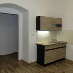 Pronajměte si 4 ložnic/e byt o rozloze 87 m² v zatec