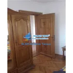 Rent 3 bedroom apartment of 85 m² in Pitești