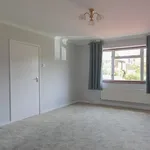 Rent 3 bedroom flat in East Hertfordshire