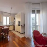 Rent 3 bedroom apartment of 75 m² in Milan