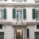 Rent 5 bedroom apartment of 191 m² in Genova