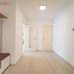 Pronajměte si 3 ložnic/e byt o rozloze 79 m² v Průhonice