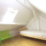 Appartement de 71 m² avec 3 chambre(s) en location à Paris