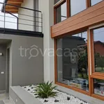 Rent 6 bedroom house of 254 m² in Angera