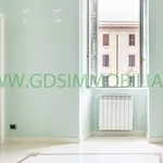 Rent 5 bedroom apartment of 100 m² in Roma