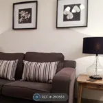 Rent 1 bedroom flat in Yorkshire And The Humber