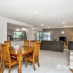 Rent 4 bedroom house in Yanchep