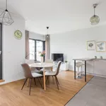 Rent 2 bedroom apartment of 44 m² in Warsaw