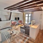 Rent 2 bedroom apartment of 450 m² in Paris