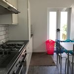 Rent 6 bedroom house in Wales