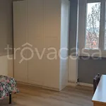 Rent 4 bedroom apartment of 90 m² in Torino