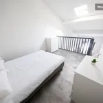 Rent 1 bedroom apartment of 57 m² in Montpellier