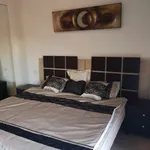 Alquilar 3 dormitorio apartamento en Malaga']