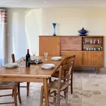 Rent 5 bedroom house of 160 m² in Saint-Agnant