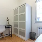 Rent a room of 125 m² in Madrid