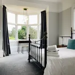 Rent 4 bedroom house in Kent