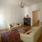 Rent 3 bedroom apartment in Budapest