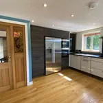 Rent 4 bedroom house in Wales