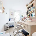 Rent 3 bedroom apartment of 100 m² in Genoa