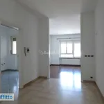 Rent 4 bedroom apartment of 120 m² in Turin