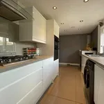 Rent 3 bedroom apartment in East Midlands