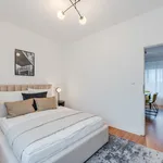 Rent 4 bedroom apartment of 73 m² in Berlin