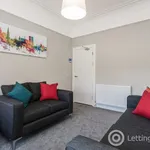 Rent 2 bedroom flat in Dundee