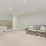 Rent 5 bedroom house in London