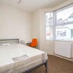 Rent 6 bedroom house in Brighton