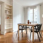 Appartement de 797 m² avec 2 chambre(s) en location à Bordeaux