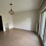 Rent 1 bedroom apartment of 66 m² in Kortrijk