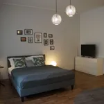 Miete 2 Schlafzimmer wohnung von 48 m² in Magdeburg