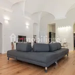 Rent 3 bedroom apartment of 155 m² in Genoa