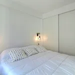 Rent 2 bedroom apartment of 29 m² in Paris