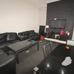 Rent 7 bedroom house in Leeds