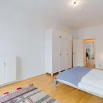 Rent 1 bedroom apartment of 60 m² in berlin