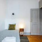 Rent 5 bedroom apartment in Lisbon