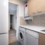 Rent 2 bedroom apartment of 65 m² in Barcelona