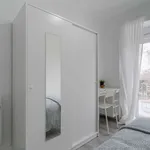 Rent a room in madrid