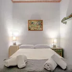 Rent 2 bedroom apartment of 60 m² in barcelona